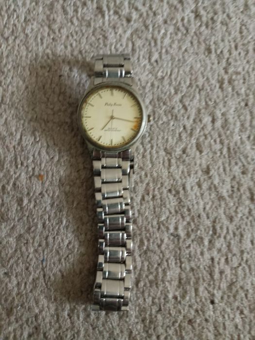 Наручний годинник