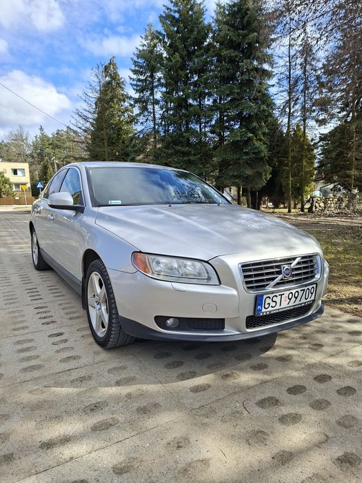 Volvo S80