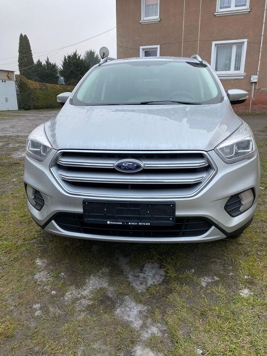 Ford Kuga 100% Bezwypadkowy Oryginalny 83900 km Zarejestrowany Uszkodzony Silnik