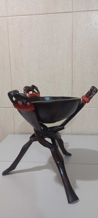 Suporte com taça artesanato africano