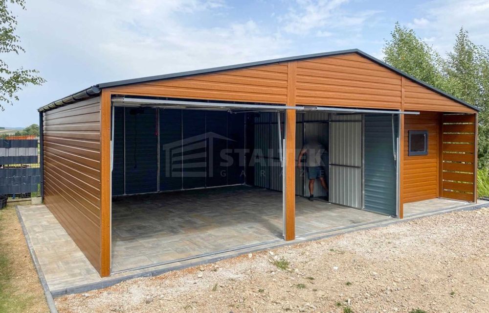 Garaż blaszany 5x9m wnęka brama drzwi okno rynny dach dwuspadowy ST100