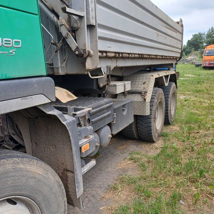 samochód ciężarowy wywrotka bortmatik 6x4