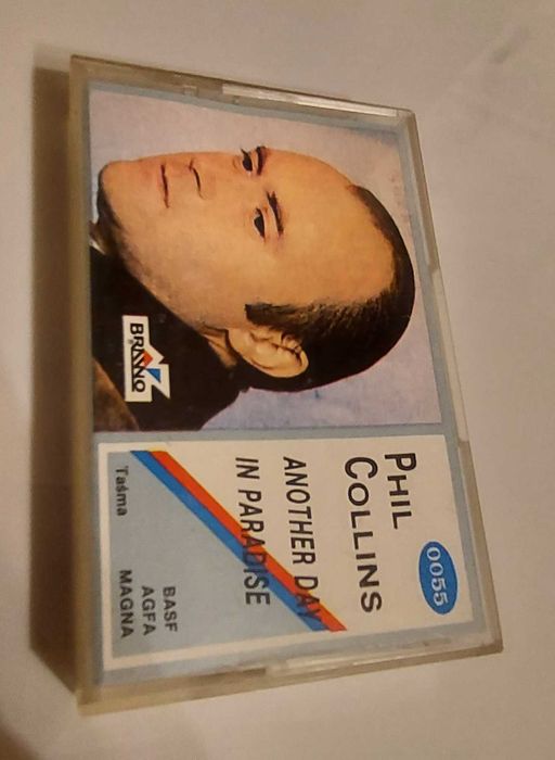 Phil Collins - Another Day in Paradise MC kaseta