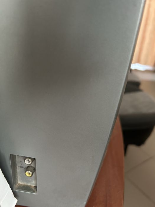 Продам Телевізор та відеомагнітофон Samsung