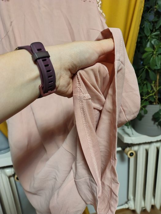 Damski kombinezon z koronką