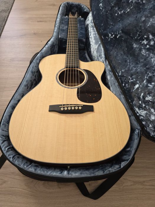Guitarra Martin 000c-jr-e ( nova )