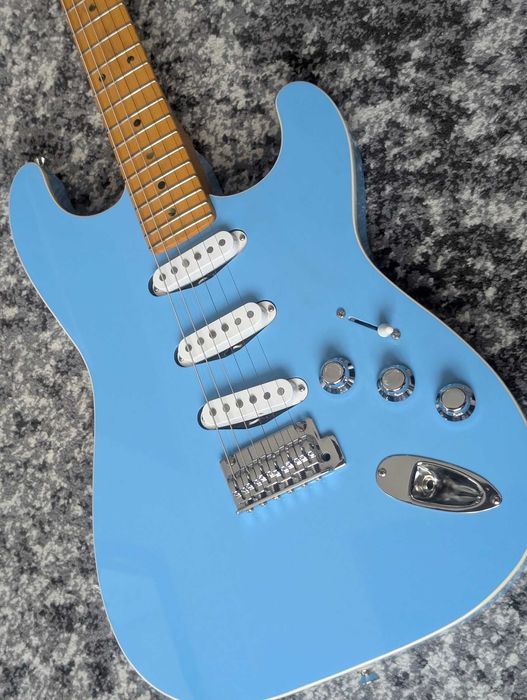 Fender Aerodyne Stratocaster (Made In Japan)