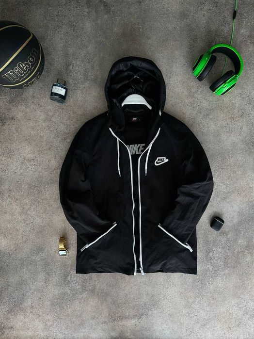 Чоловіча вітровка Nike на підкладці Premium