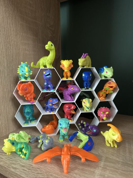 Kinder Joy Funko Pop Jurassic World / Фігурки кіндер джой