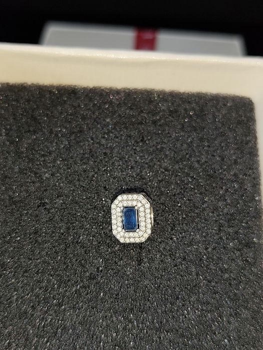 Piękny Charms, Pandora  wykonany z srebra 925