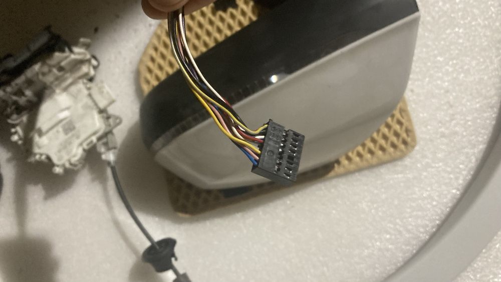 Зеркало ліве, Audi Q7 4m