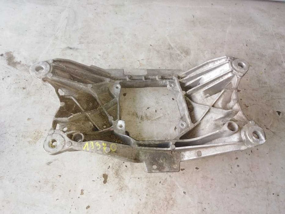 Audi A6 C7 3.0 TDI Łapa Wspornik Podpora Skrzyni Biegów