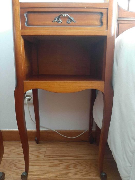 Quarto completo em bom estado