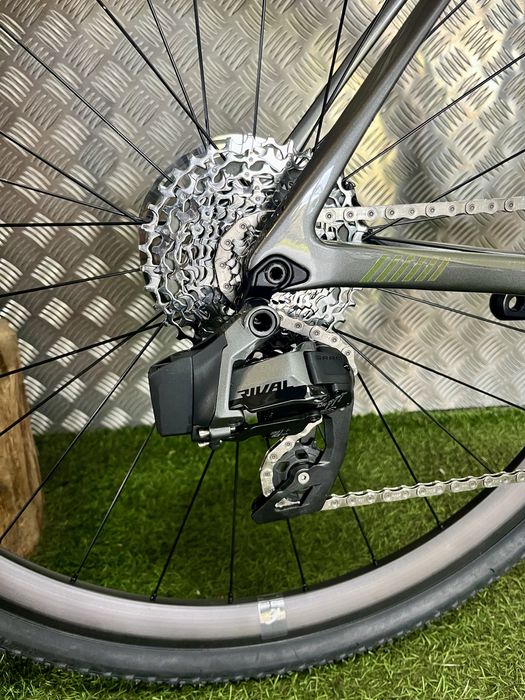 Bicicleta Merida Endurance Rival gravel
