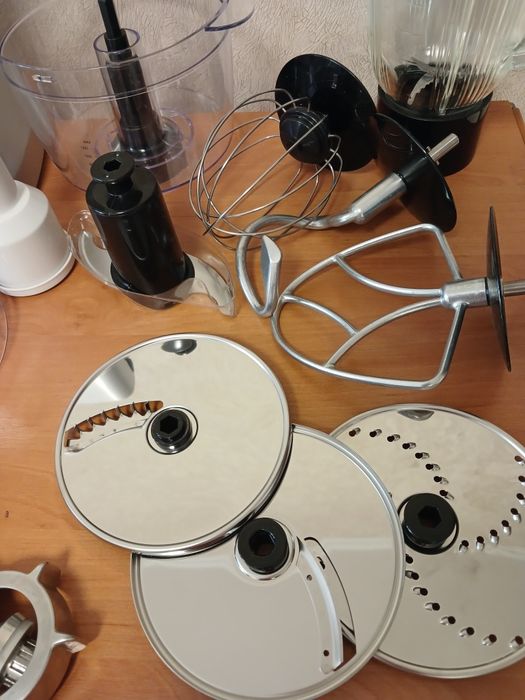 Кухонна машина TEFAL QB813D38