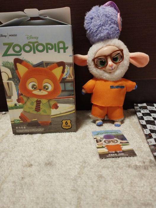 Іграшка сюрприз Брелок Зоотрополіс персонаж мультфільму Zootopia
