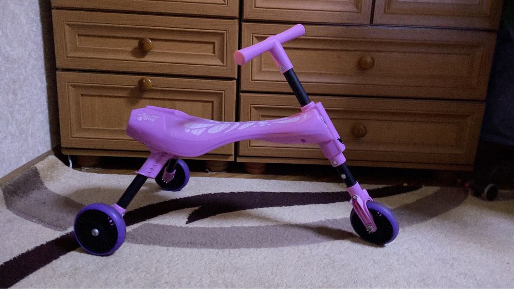 Дитячий велобіг Scuttie bug