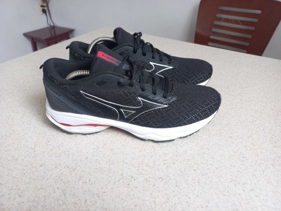 Buty Mizuno Wave Prodigy rozm. 44