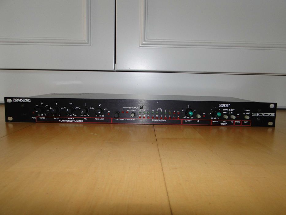 Kompresor Gitarowy Limiter System Redukcji Szumów HUSH II ROCKTRON 300G.Okazja