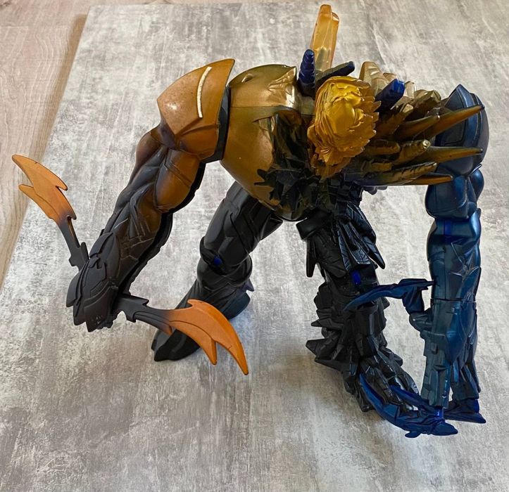 игрушка трансформер