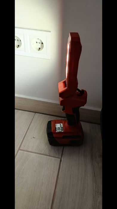 Ліхтар SL 10- 22,  hilti Nuron, sl 6 A -22, sl 2 A -22