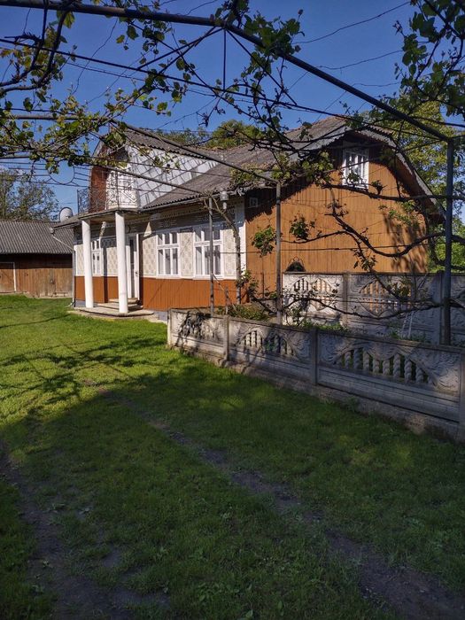 Продам будинок с.Іспас Вижницький район Чернівецька область