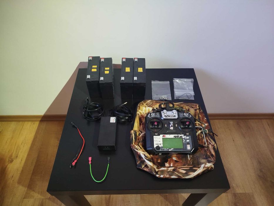 Łódka Hunter 650 + Deeper