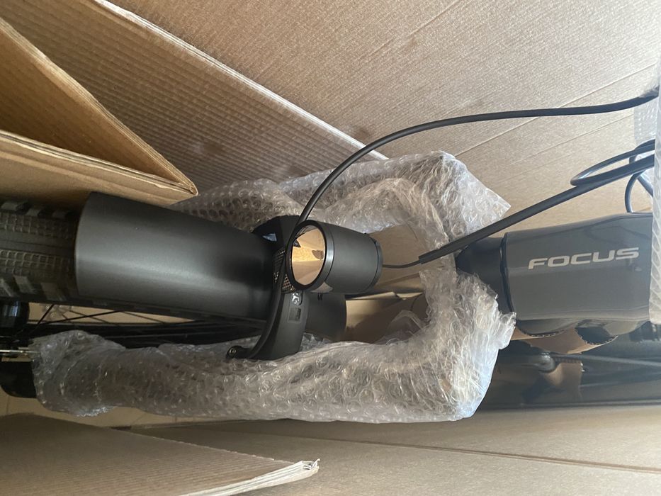 Rower Focus THRON 6.8 EQP S Full Sztyca