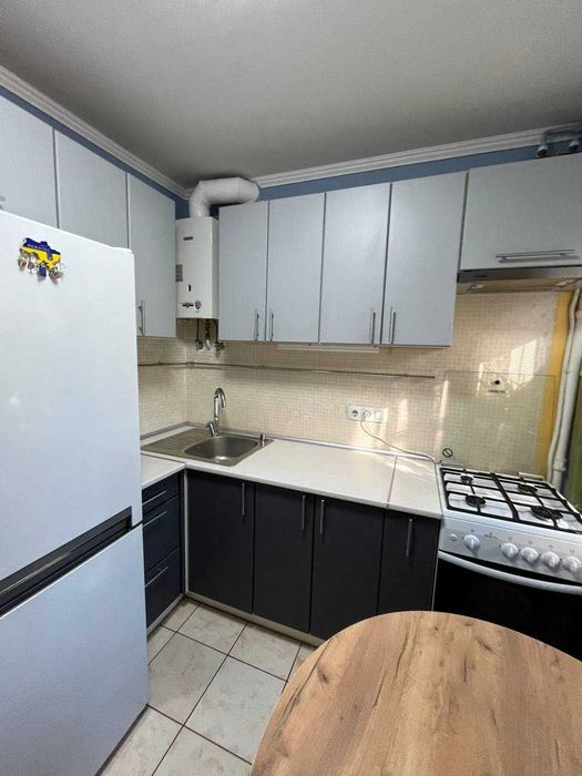 2к квартира з ремонтом. Цегляний будинок. 3-й пов. Вул. Макіївська, 2