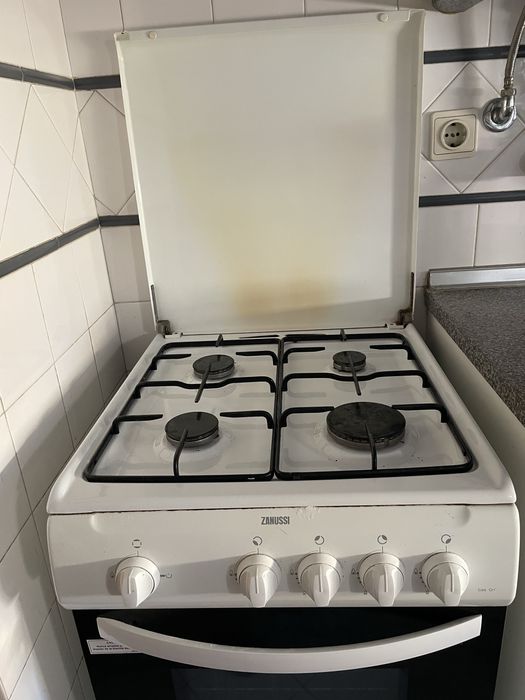 Fogao Zanussi a gás natural