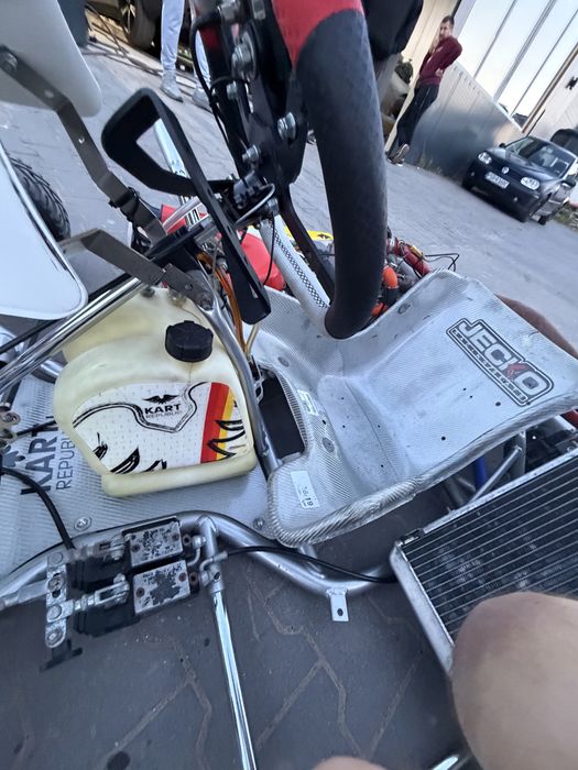 Kart Republic KR 175 cm 3