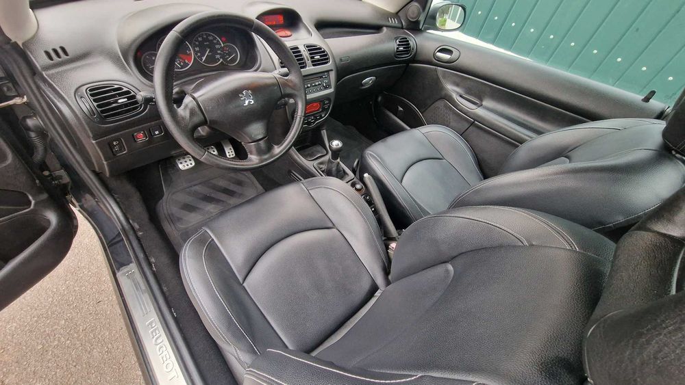 Peugeot 206cc 1.6hdi