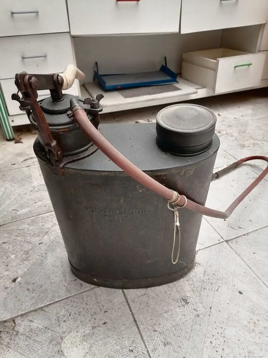 Pulverizador cobre antigo Aceito Pi