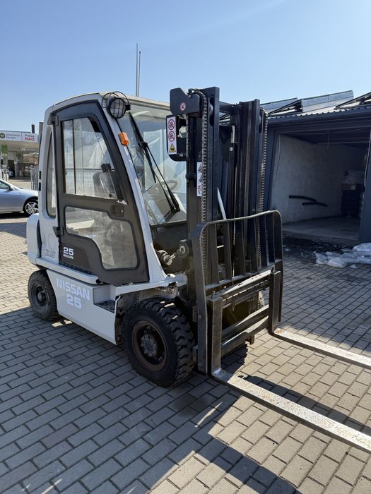 Wózek widłowy Nissan diesel