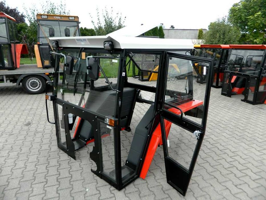 Kabina URSUS C330 C-330 C360 C-360. Kabiny  ciągnikowe TANIO  !!!
