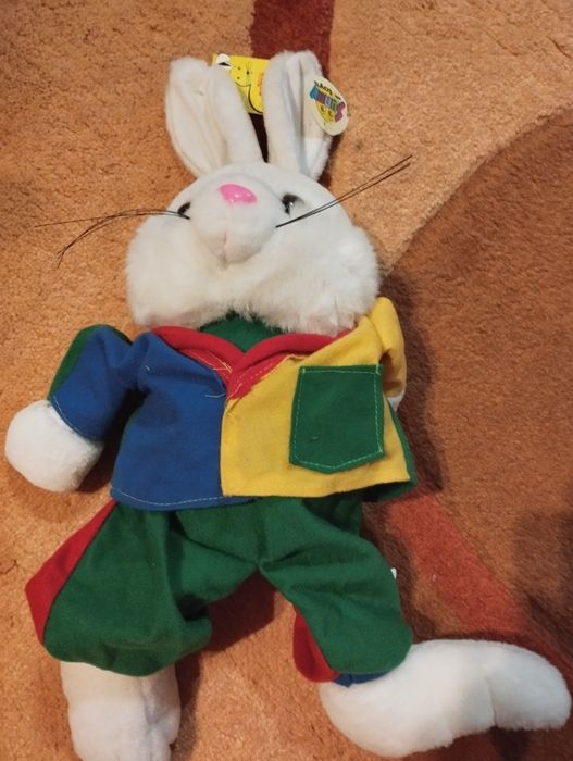 Іграшка для дітей м'яка