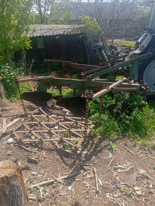 Плуг плн 3-35 продам