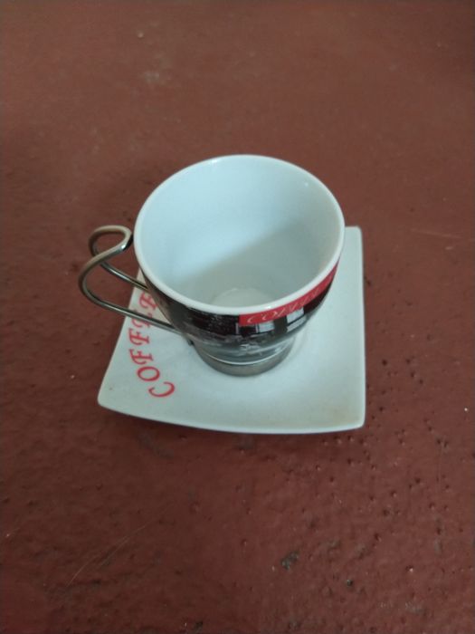 Conjunto de chávenas de café (c/ suporte)430582051248558081