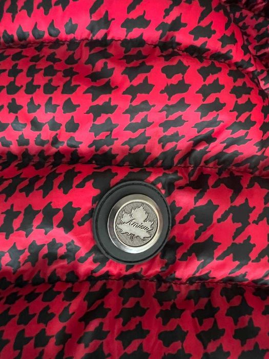 Kurtka pikowana w pepitkę czerwono czarną z kapturem - M-XL - "Amisu".