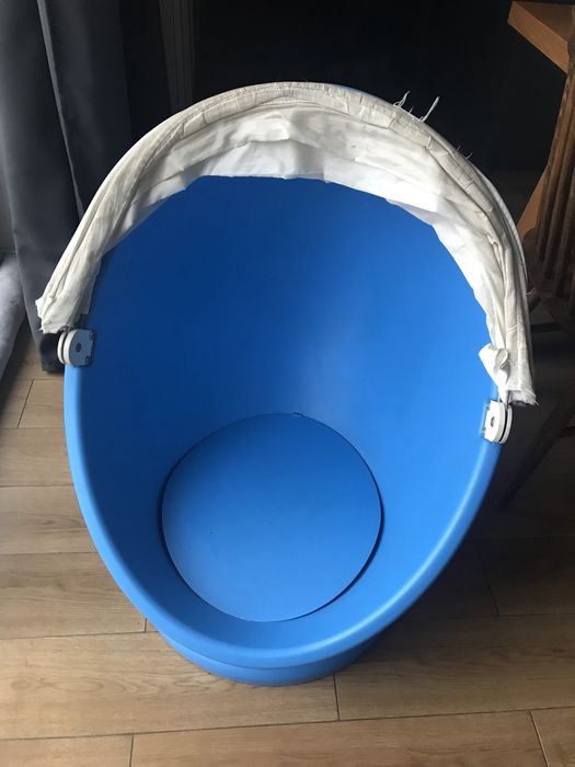Fotel obrotowy dla dzieci, jajo ikea
