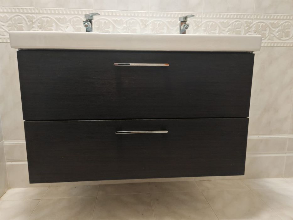 Móvel  IKEA 1,02x49 cm (lavatório) 1,00x58x45 (Móvel)