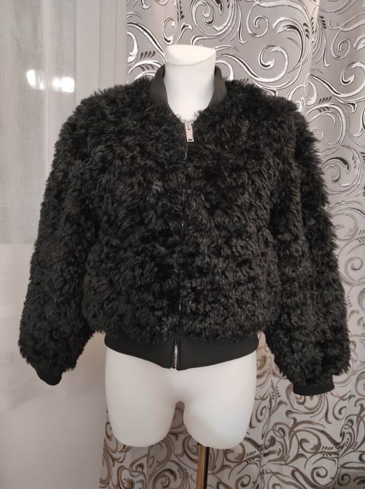 Kurtka futro czarna 34 36 38 oversize krótka na-kd