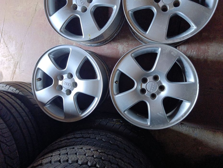 Диски  Volkswagen Golf4,Skoda,Audi 5/100/16 6,5j et42 dia57,1