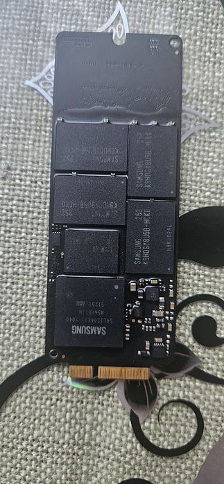 Apple ssd m2 17/7 128 gb