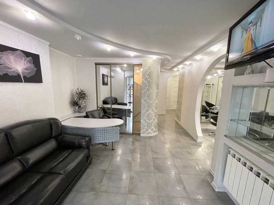 Фото реальн. н/ф 56м2 1пов.(є підвал) Теремки-2 ЖК Ліко-Град 1