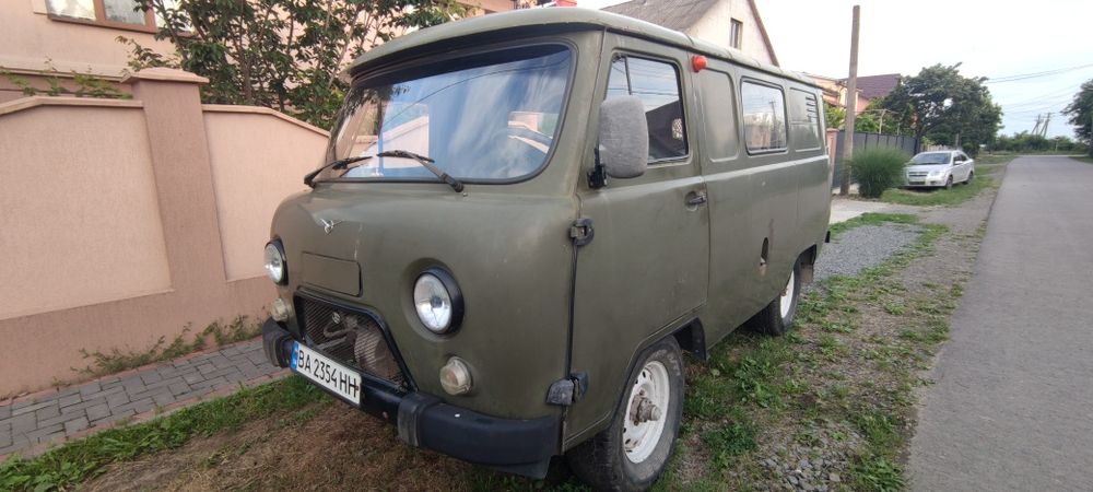 Продам УАЗ 3309, (буханку)