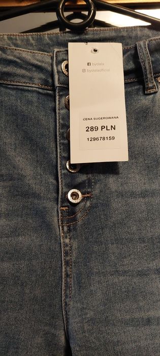 Spodnie jeans By o la la , L