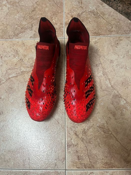 Adidas predator freak