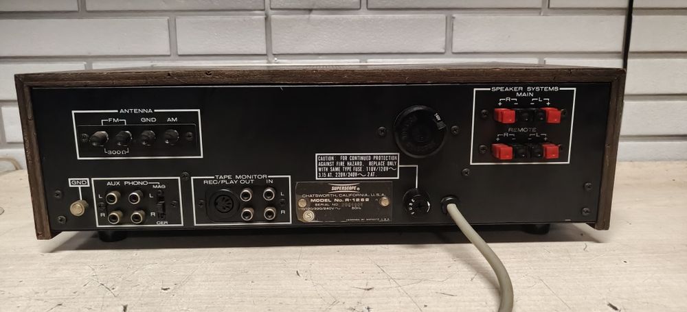 Amplituner MARANTZ R-1262 SUPERSCOPE. Vintage