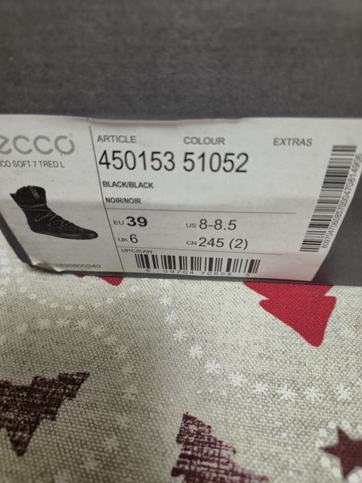 Продам ботинки Ecco